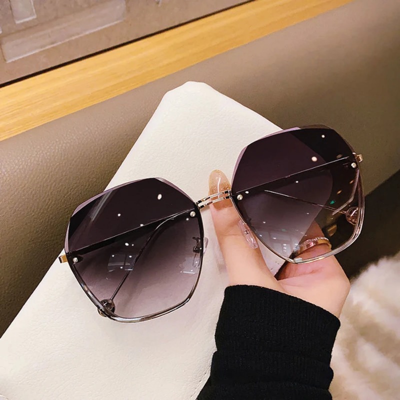 Lunettes de soleil polygonales - Designer Sunglasses avis et prix