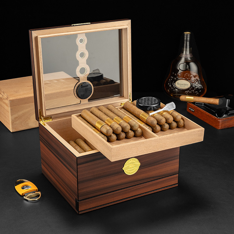 Boîte à cigares en bois de cèd - Luxury Gift Set avis et prix