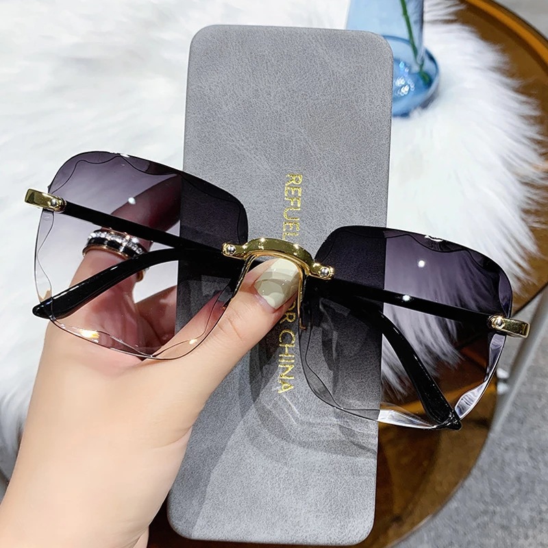 1/3 Paires de Lunettes de Sole - Designer Sunglasses avis et prix