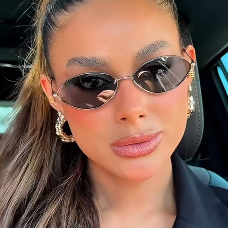 Lunettes de soleil œil de chat - Designer Sunglasses avis et prix