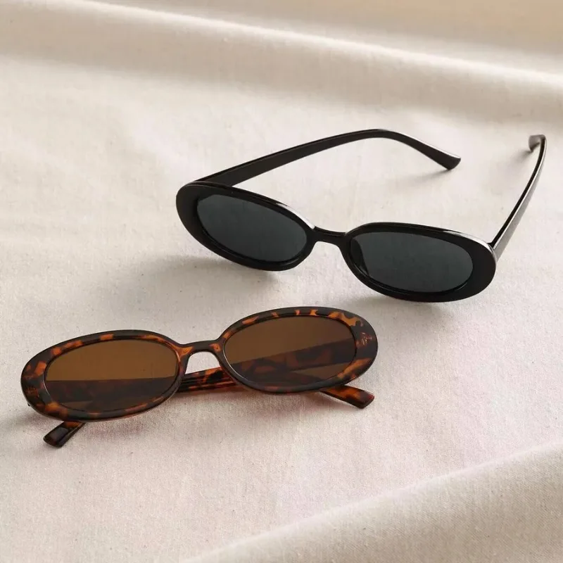 Lunettes de soleil ovales vint - Designer Sunglasses avis et prix